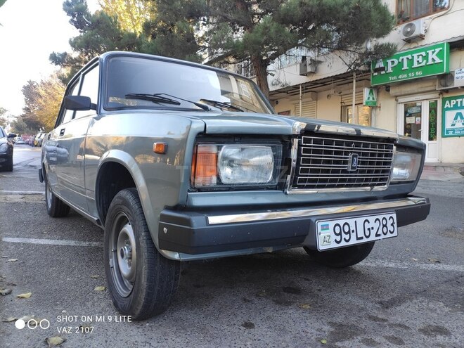 LADA (VAZ) 2107 2010, 186,000 km - 1.6 l - Bakı