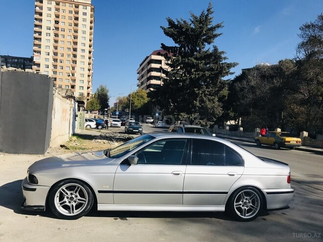 BMW 525 2000, 339,000 km - 2.5 l - Bakı