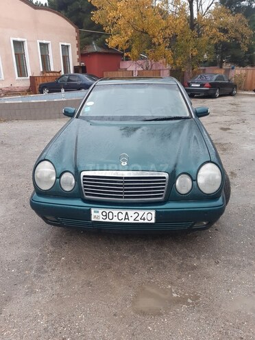 Mercedes E 240 1999, 360,000 km - 2.4 l - Bakı