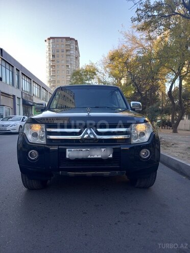 Mitsubishi Pajero 2007, 179,000 km - 3.0 л - Bakı