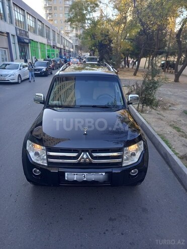 Mitsubishi Pajero 2007, 179,000 km - 3.0 л - Bakı