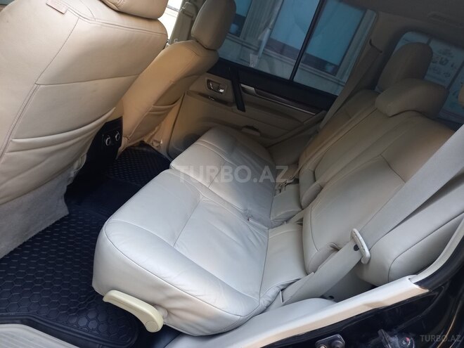 Mitsubishi Pajero 2007, 179,000 km - 3.0 л - Bakı