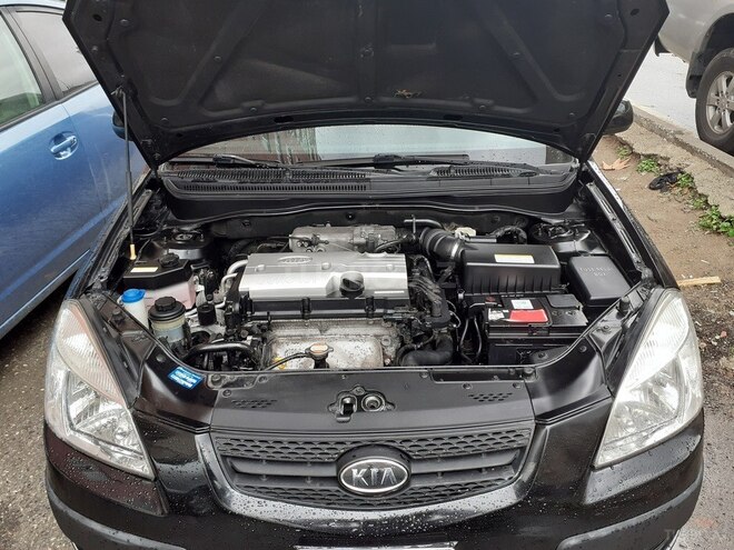 Kia Rio 2006, 128,500 km - 1.4 l - Bakı