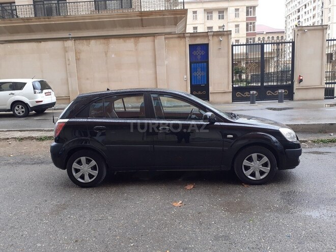 Kia Rio 2006, 128,500 km - 1.4 l - Bakı