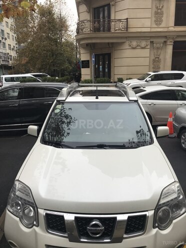 Nissan X-Trail 2012, 275,000 km - 2.5 l - Bakı