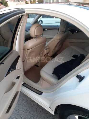 Mercedes E 240 2005, 334,000 km - 2.6 l - Qobustan