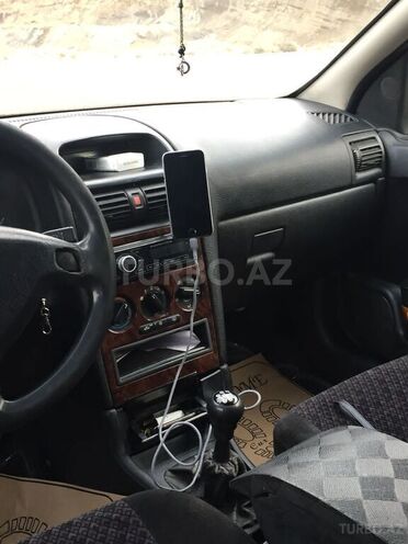 Opel Astra 2001, 242,400 km - 2.0 л - Sumqayıt
