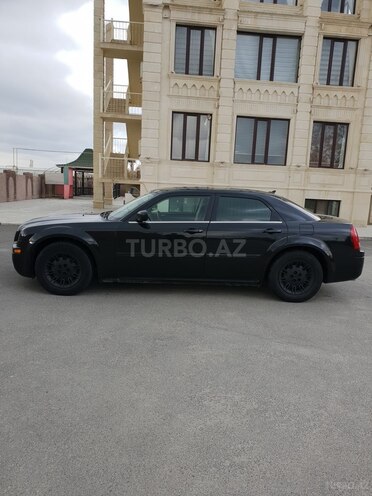 Chrysler 300C 2005, 181,000 km - 2.7 l - Bakı