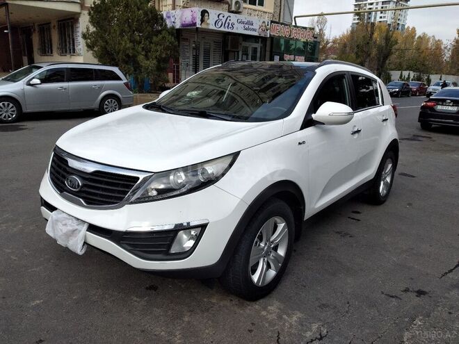 Kia Sportage 2011, 105,025 km - 2.0 l - Bakı