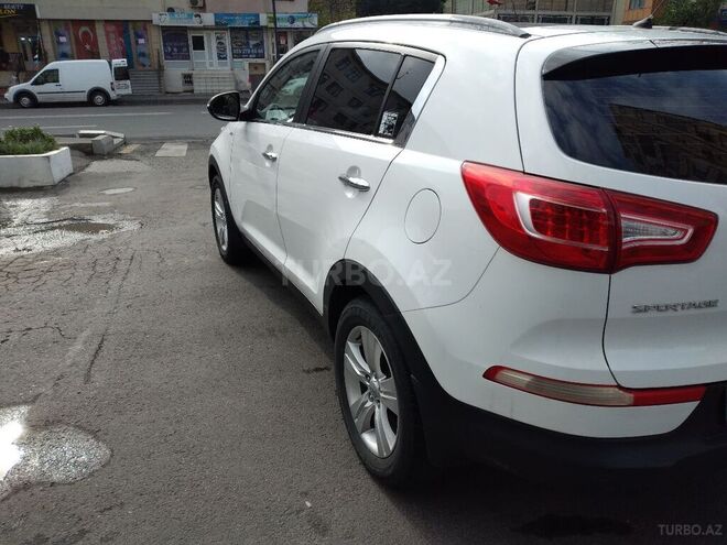 Kia Sportage 2011, 105,025 km - 2.0 l - Bakı