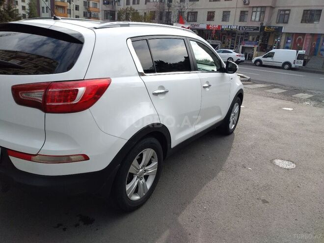 Kia Sportage 2011, 105,025 km - 2.0 l - Bakı