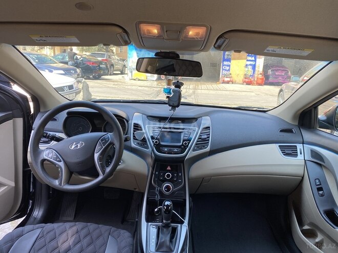 Hyundai Elantra 2015, 77,249 km - 1.8 l - Bakı
