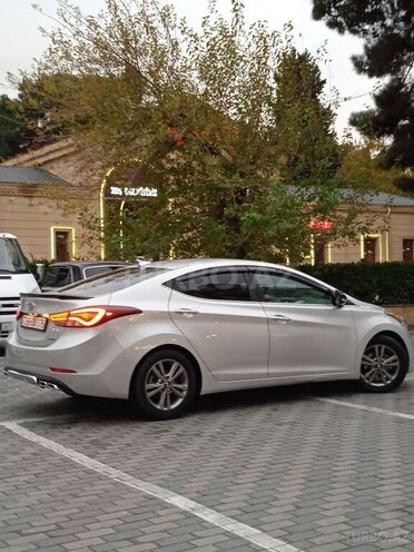 Hyundai Elantra 2015, 67,880 km - 1.8 l - Bakı