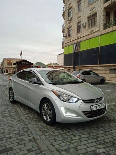Hyundai Elantra 2015, 67,880 km - 1.8 l - Bakı