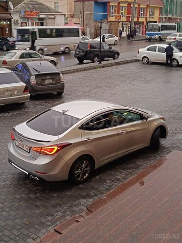 Hyundai Elantra 2015, 67,880 km - 1.8 l - Bakı