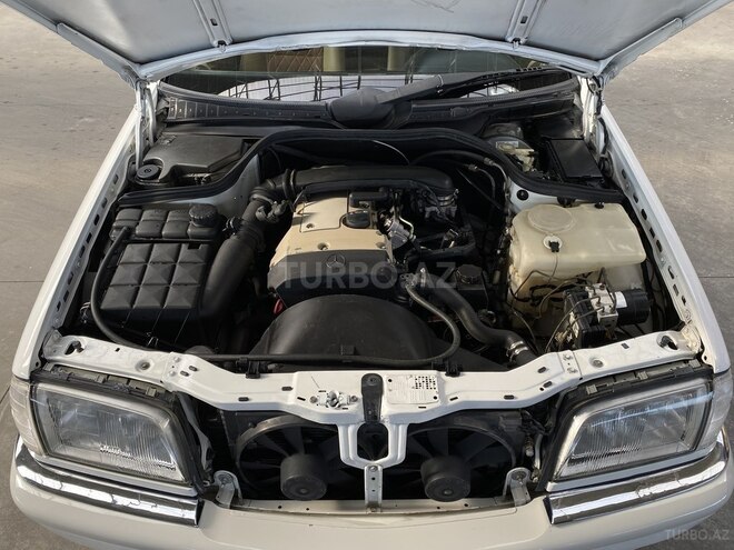 Mercedes C 230 1998, 267,890 km - 2.3 l - Bakı
