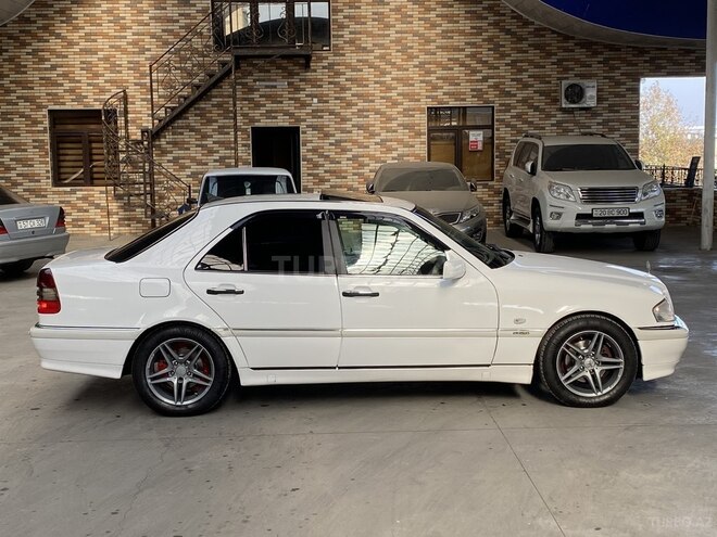 Mercedes C 230 1998, 267,890 km - 2.3 l - Bakı