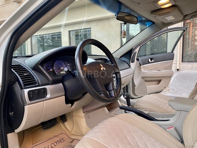 Mitsubishi Galant 2008, 186,000 km - 2.4 l - Bakı