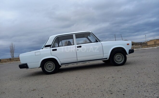 LADA (VAZ) 2107 2009, 10,500 km - 1.5 l - Neftçala