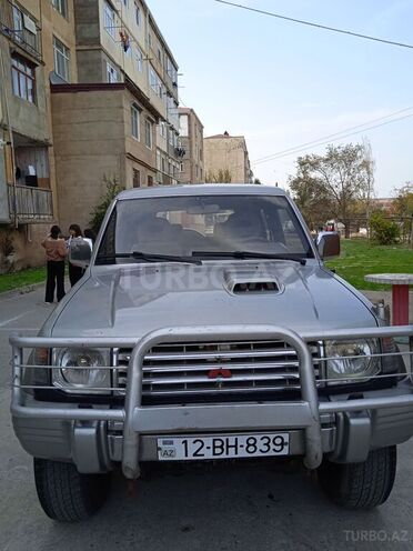 Mitsubishi Pajero 1996, 402,245 km - 2.8 l - Sumqayıt