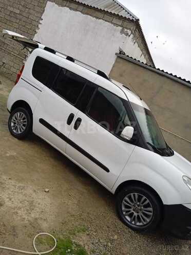 Fiat Doblo 2011, 280,000 km - 1.4 l - Bakı