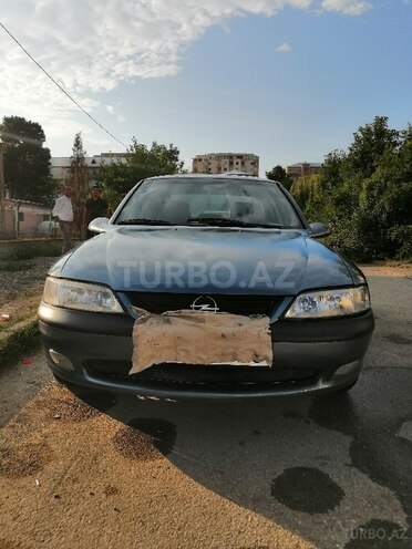 Opel Vectra 1998, 217,000 km - 2.0 l - Gəncə