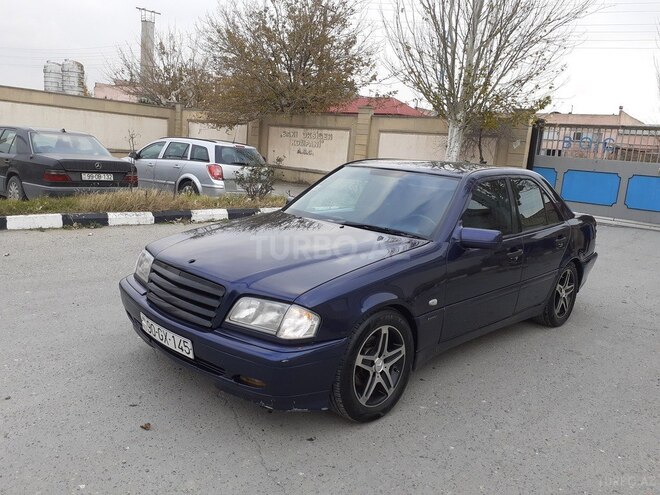 Mercedes C 220 1997, 452,258 km - 2.2 l - Bakı