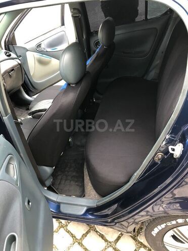 Toyota Vitz 2001, 295,000 km - 1.0 l - Bakı