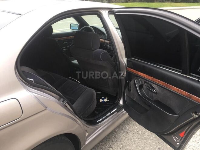 BMW 523 1996, 395,111 km - 2.3 l - Bakı