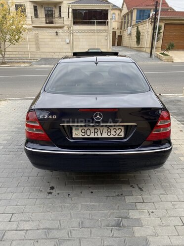 Mercedes E 240 2002, 251,000 km - 2.6 l - Bakı