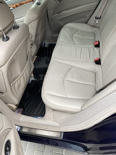 Mercedes E 240 2002, 251,000 km - 2.6 l - Bakı