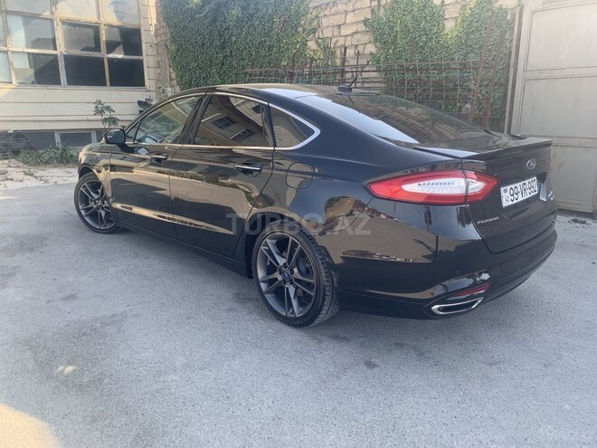 Ford Fusion 2014, 180,000 km - 2.0 л - Bakı