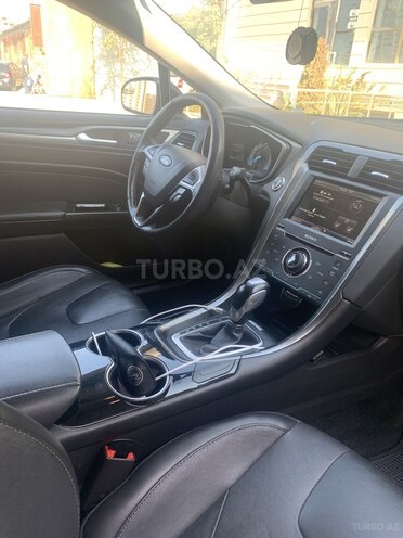 Ford Fusion 2014, 180,000 km - 2.0 л - Bakı