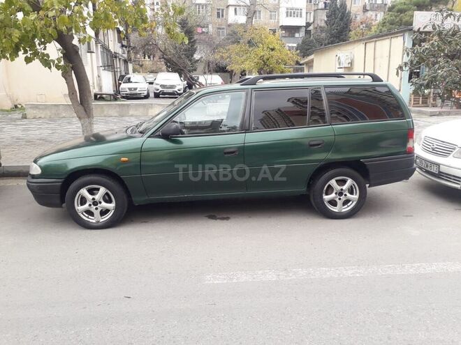 Opel Astra 1998, 250,000 km - 1.6 l - Bakı