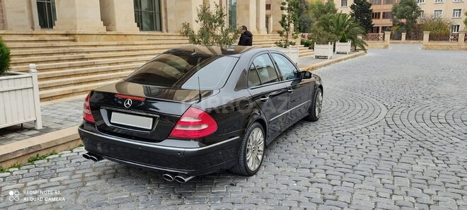 Mercedes E 320 2004, 220,000 km - 3.2 l - Bakı