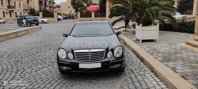 Mercedes E 320 2004, 220,000 km - 3.2 l - Bakı