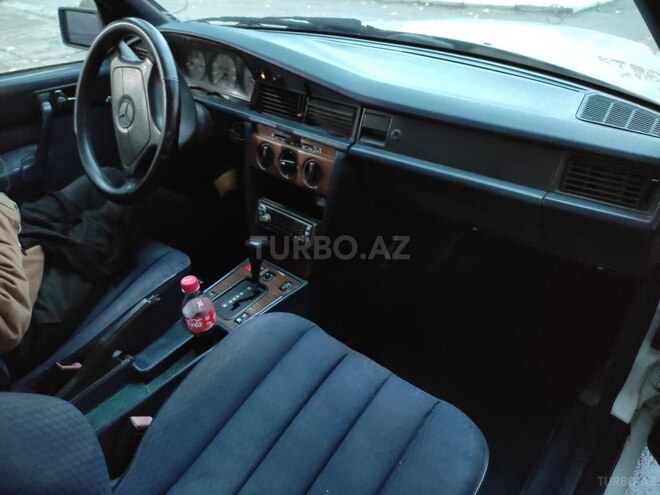 Mercedes 190 1993, 999,999 km - 2.0 l - Bakı