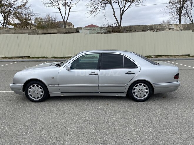 Mercedes E 280 1996, 444,000 km - 2.8 l - Bakı