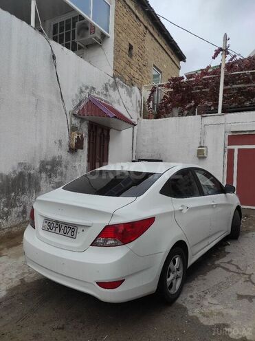 Hyundai Accent 2011, 230,000 km - 1.6 l - Bakı