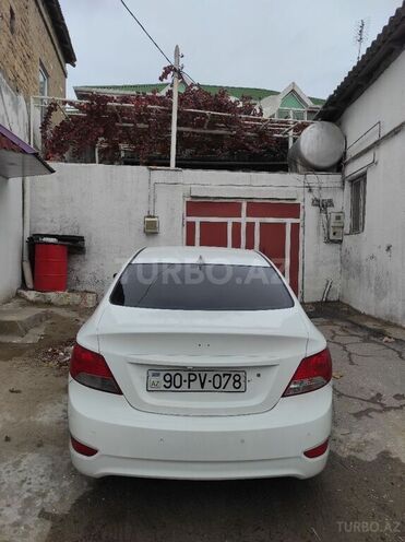 Hyundai Accent 2011, 230,000 km - 1.6 l - Bakı