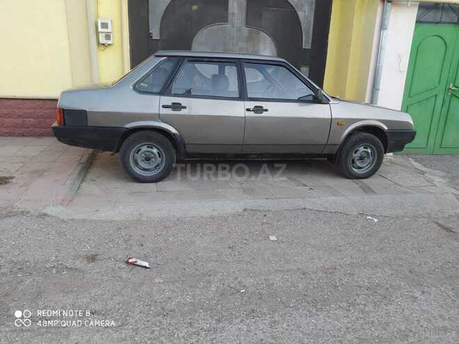 LADA (VAZ) 21099 2001, 2,300 km - 1.6 l - Quba