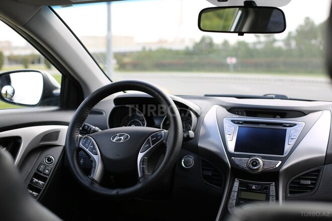 Hyundai Elantra 2013, 153,210 km - 1.8 l - Bakı
