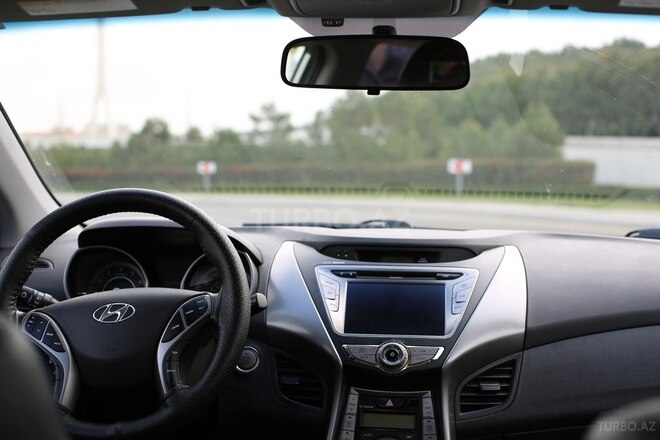 Hyundai Elantra 2013, 153,210 km - 1.8 l - Bakı