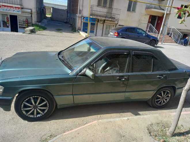 Mercedes 190 1992, 199,999 km - 1.8 l - Bakı