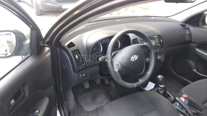 Hyundai i30 2010, 200,000 km - 1.4 л - Bakı