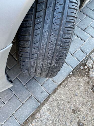Mercedes E 220 2003, 330,987 km - 2.2 l - Bakı