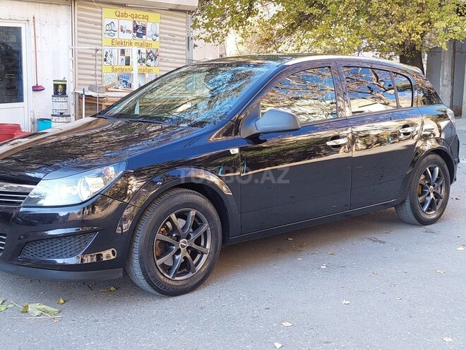 Opel Astra 2009, 132,900 km - 1.4 l - Bakı