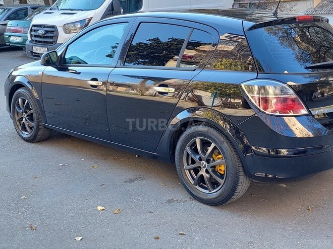 Opel Astra 2009, 132,900 km - 1.4 l - Bakı