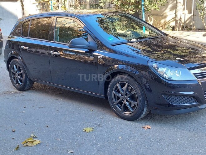 Opel Astra 2009, 132,900 km - 1.4 l - Bakı