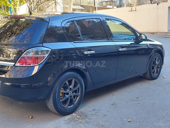 Opel Astra 2009, 132,900 km - 1.4 l - Bakı